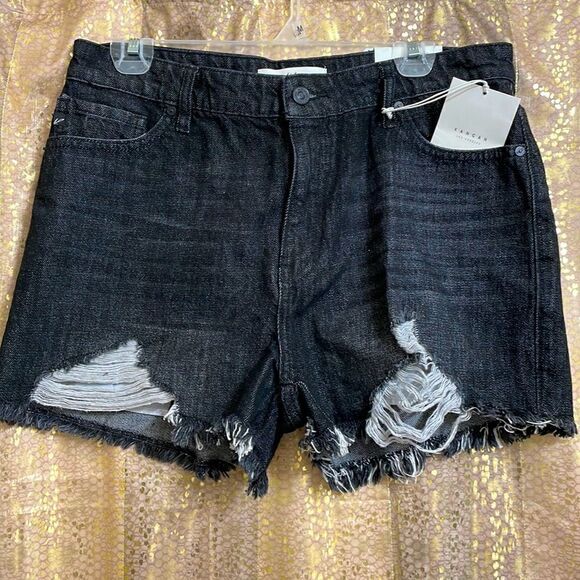 KanCan Wayne black raw hem high rise distressed shorts  11/29 NWT - Picture 6 of 10